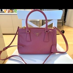 Prada Galleria Saffiano leather small bag